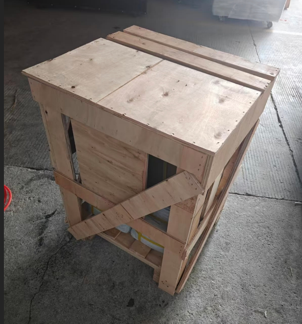 Wooden crate reinforcement